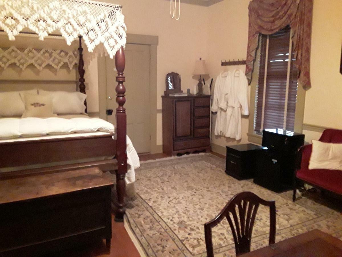 Emma'S Bed And Breakfast Спрингфийлд Екстериор снимка